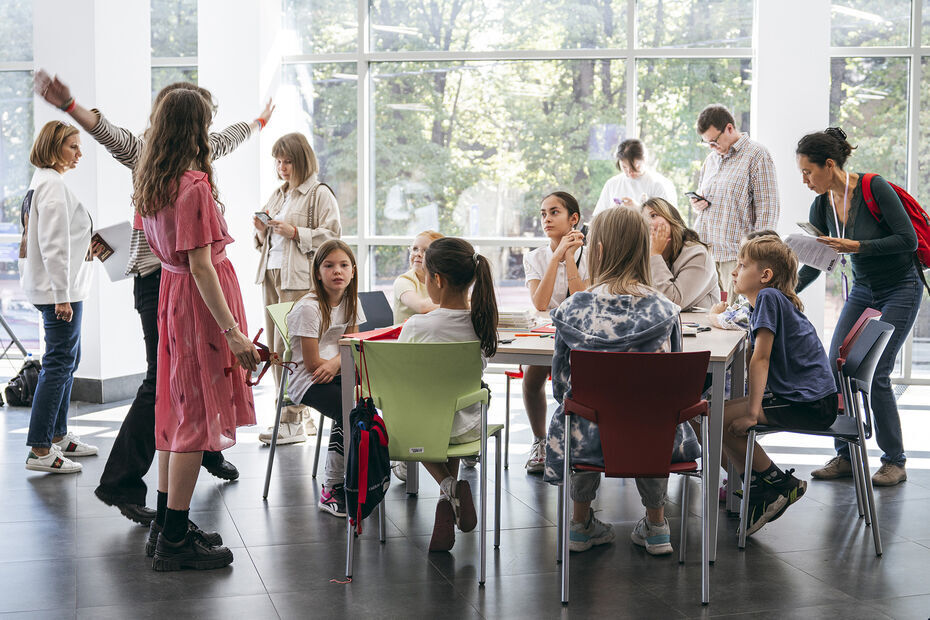 Иллюстрация Вари Лейбиной